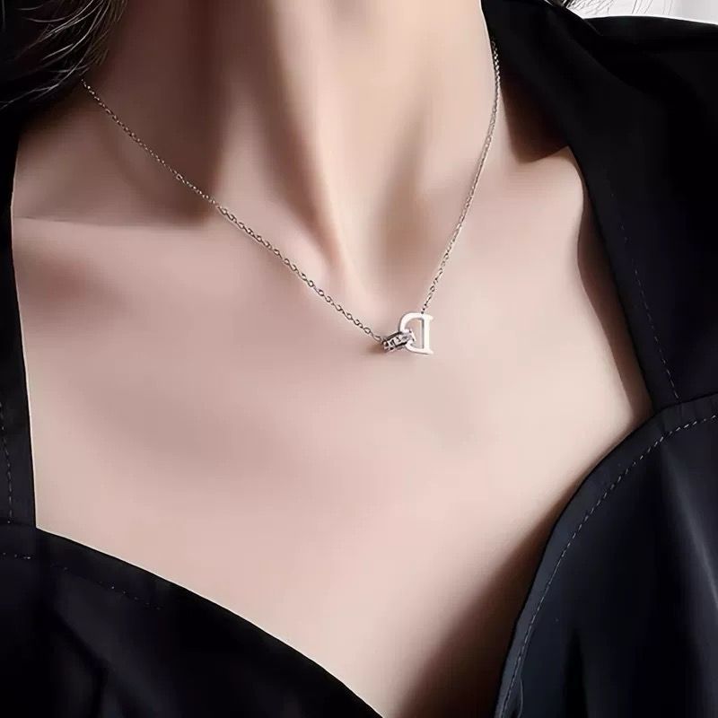 Luxury 18K White Gold Diamond Simple Clavicle Chain Necklace